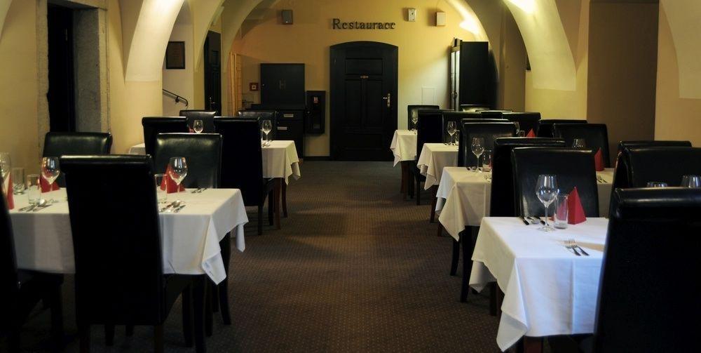 Hotel Fara Rancirov Jihlava Esterno foto