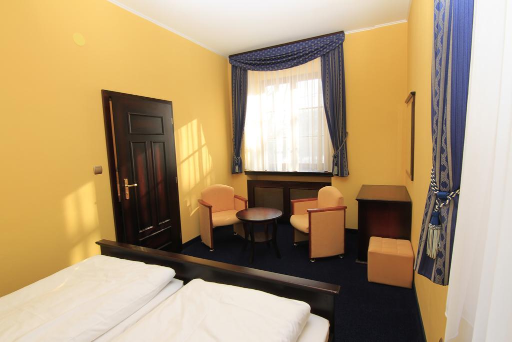 Hotel Fara Rancirov Jihlava Esterno foto
