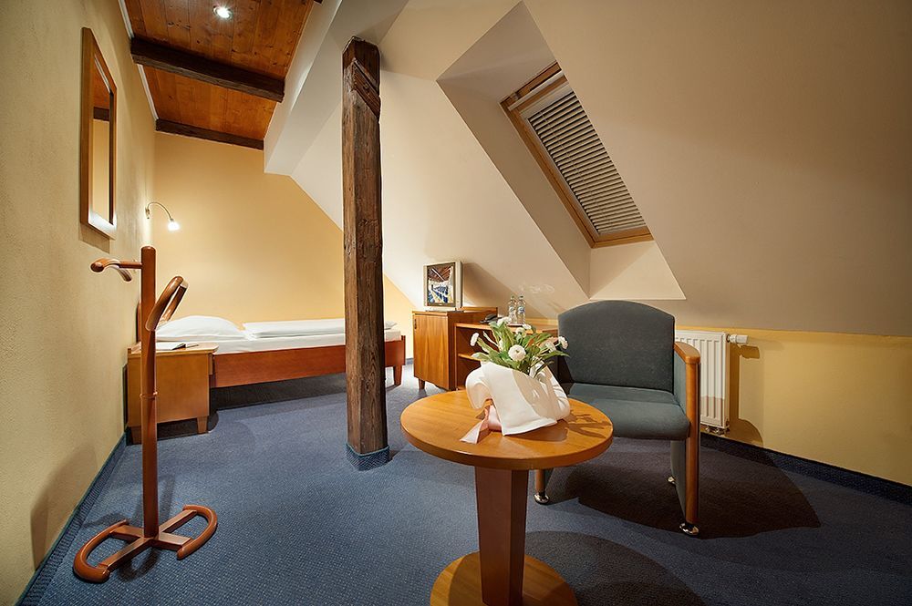 Hotel Fara Rancirov Jihlava Esterno foto